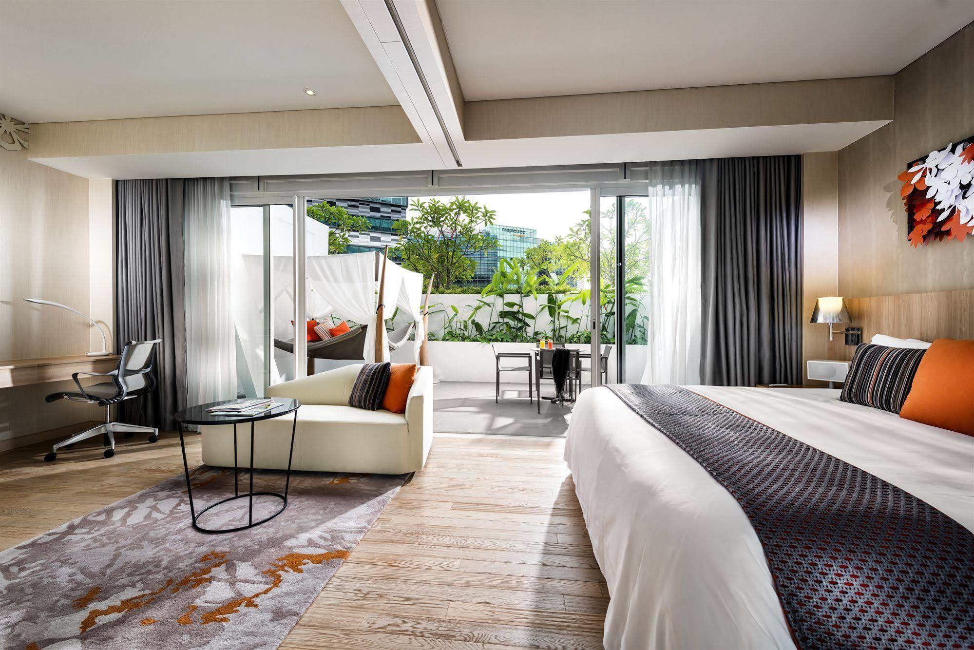 Dorsett Changi City Singapore Exterior photo